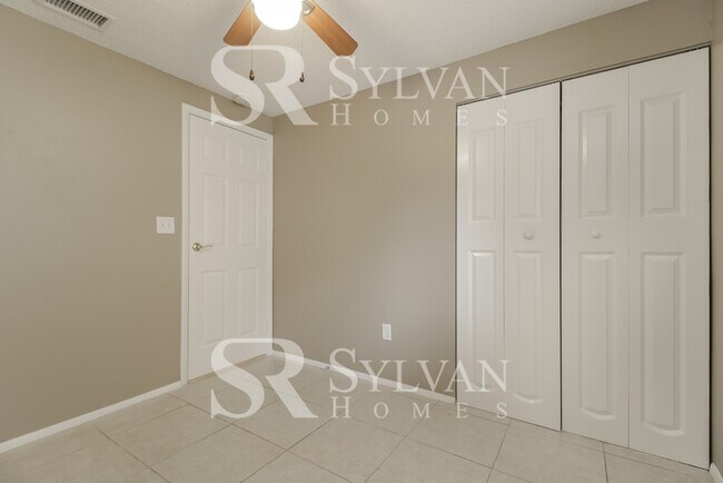 Building Photo - At Last, This Is What You Have Been Searching For!