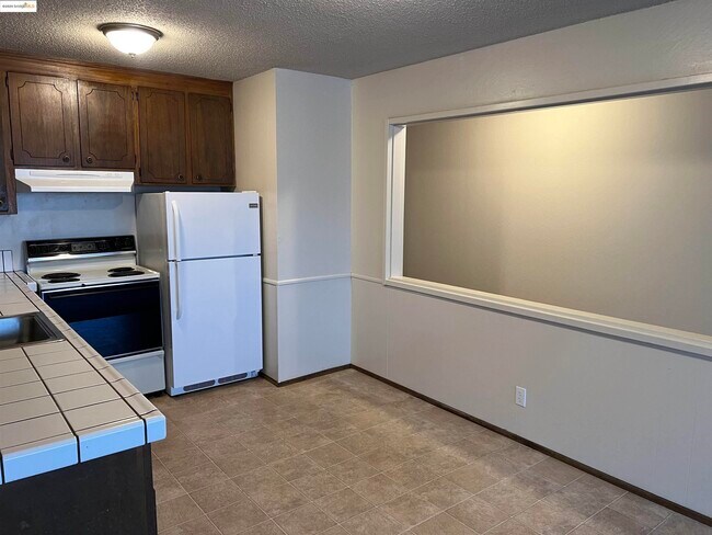 Building Photo - 1651 Detroit Ave