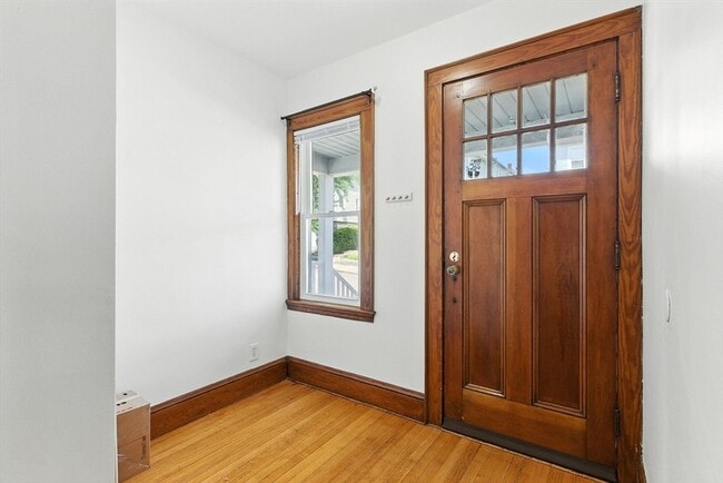 Building Photo - 29 Arbroth St