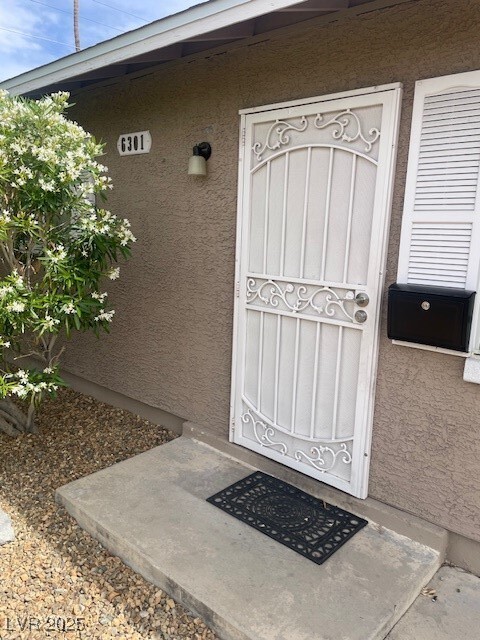 Building Photo - 6301 Casada Way