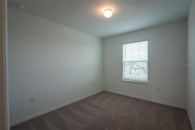 Building Photo - 4565 ORCHARD VIEW Aly