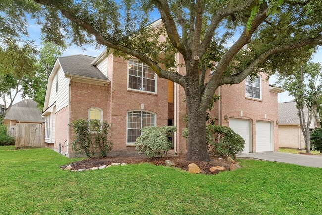 Building Photo - 9023 Eaglecove Dr