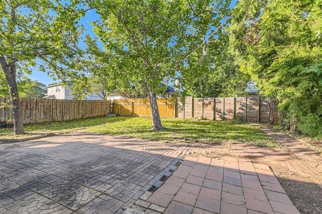 Building Photo - 3104 Jubilee Trail