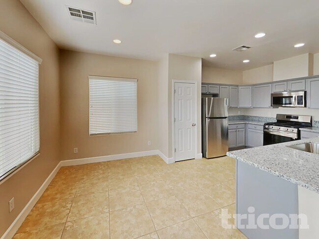 Building Photo - 6950 Diver Ave