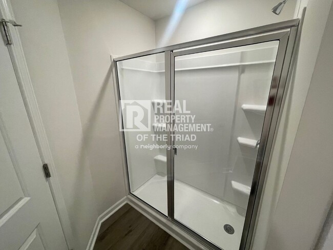 Building Photo - Brand New 3bd/2.5ba Townhome in Trinity