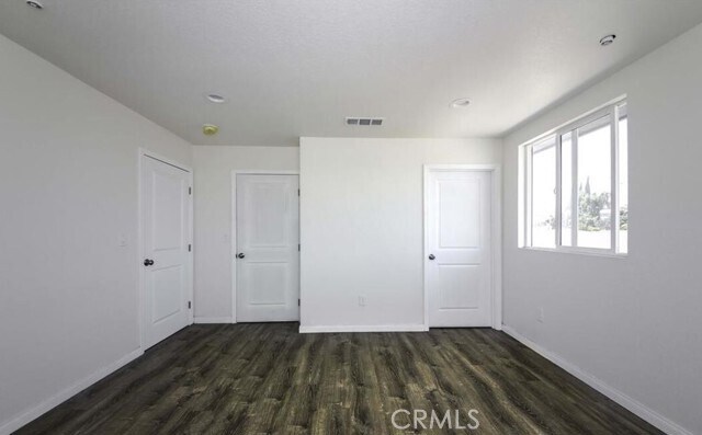 Building Photo - 220 W 112th St