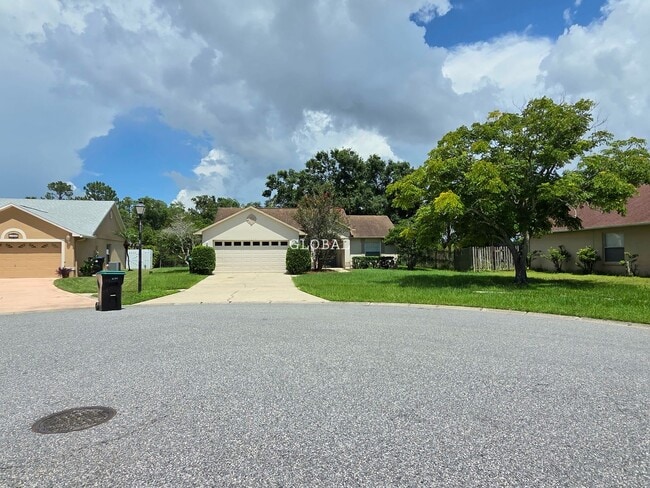 Primary Photo - Charming 3-Bedroom Home for Rent within So...