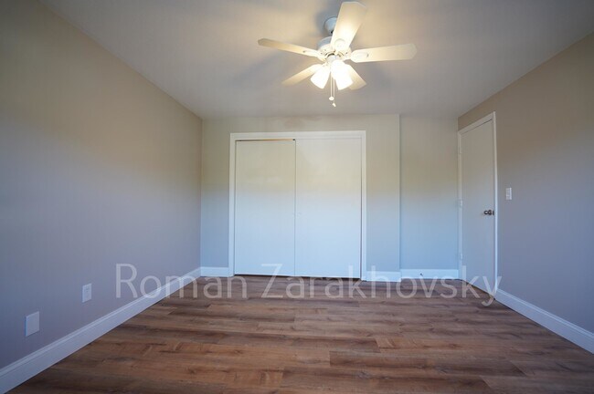 Building Photo - 394 Langley Rd