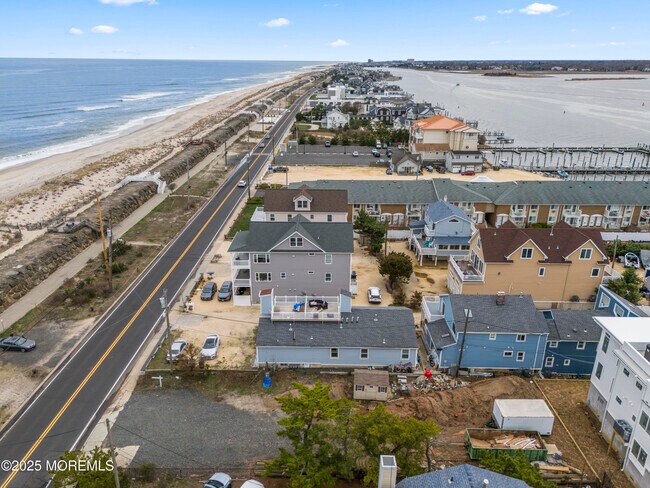 Building Photo - 244 Ocean Ave