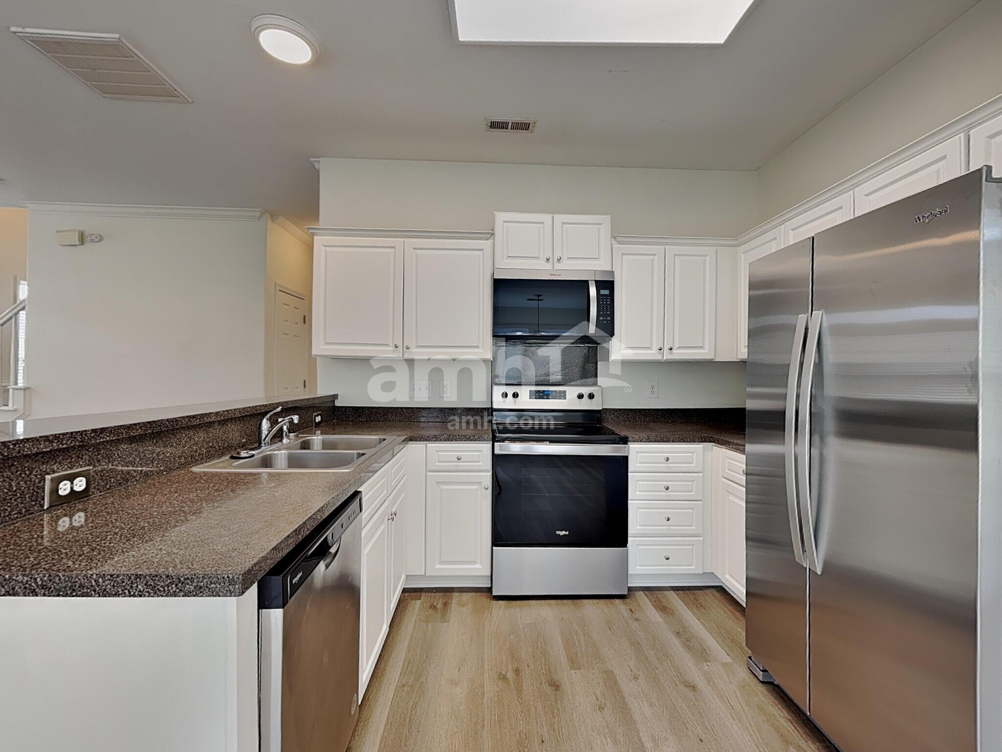 Building Photo - 440 Tortoise Ln