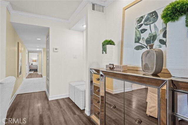 Building Photo - 2357 Palos Verdes Dr W