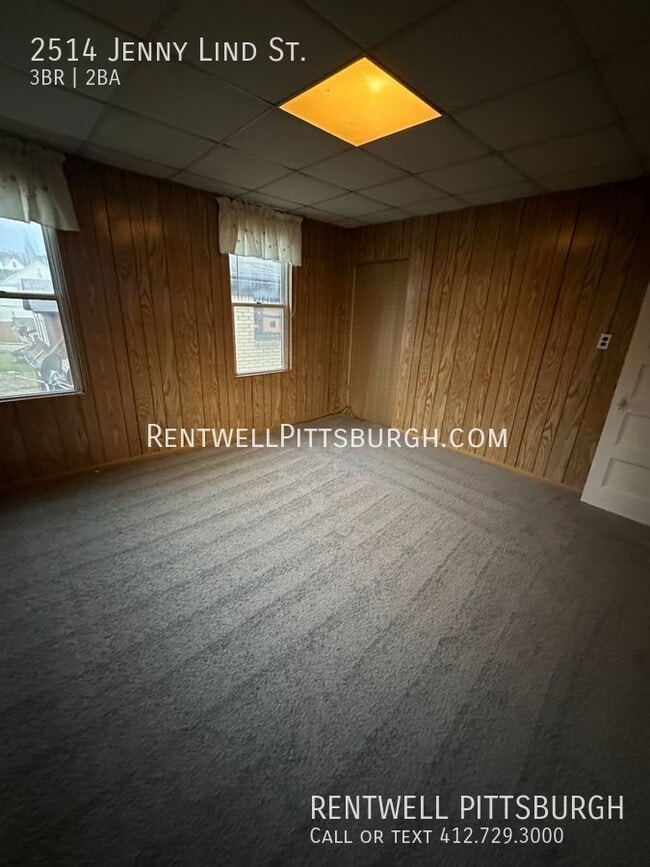 Building Photo - 3 Bedroom Home in McKeesport - Section 8 Only