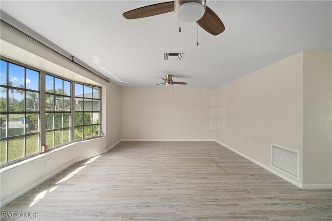 Building Photo - 1411 Whiskey Creek Dr