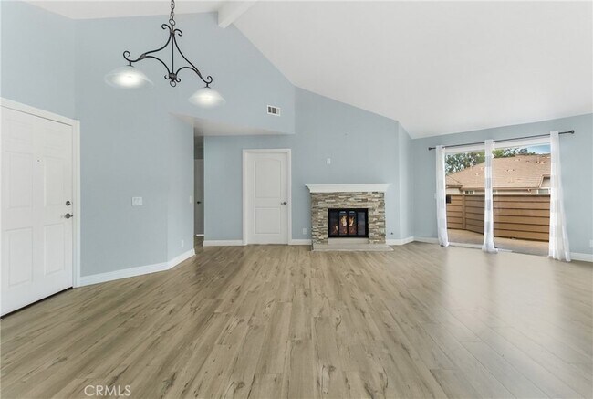 Building Photo - 24324 Sage Ct