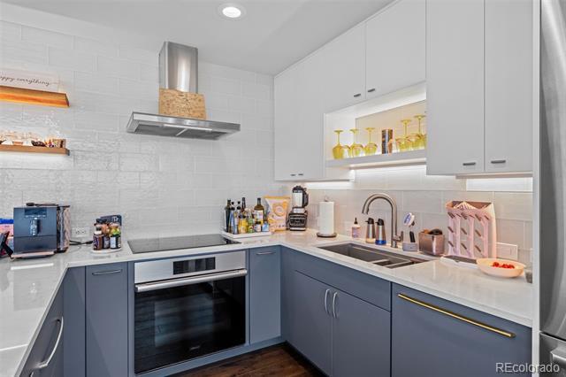 Building Photo - 1700 Bassett St