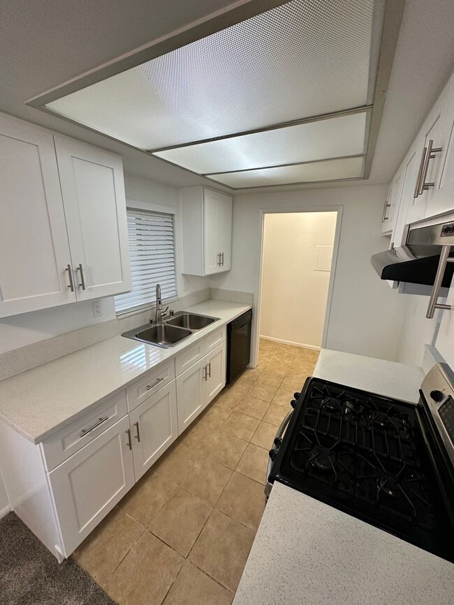 Building Photo - # B - BUILDING ON NORTH CANAL STREET