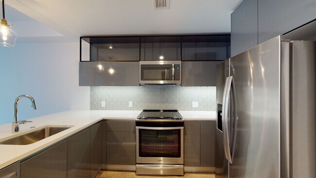 Building Photo - 345 Harrison Ave