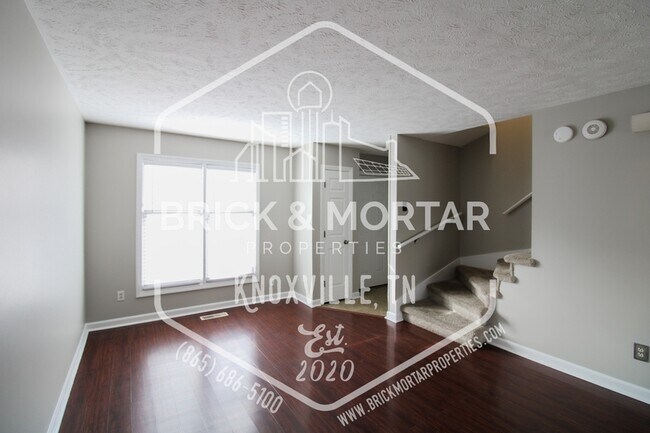 Building Photo - 4007 Heather Ct NW