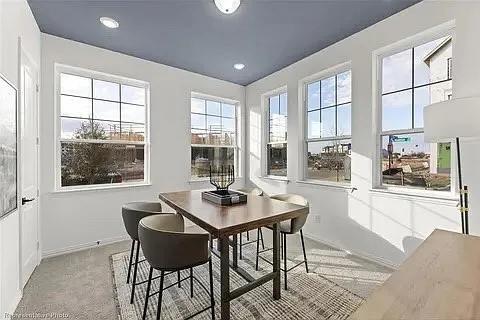 Building Photo - 4300 Henderson Ave