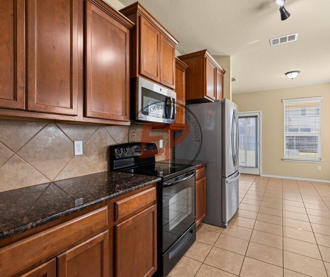 Building Photo - 6728 Tierra Dr