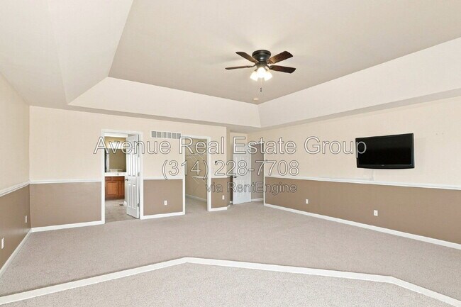 Building Photo - 2031 Avalon Mist Cir