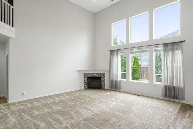 Building Photo - 2643 Andrew Ave NW