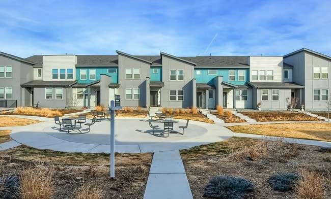 Building Photo - 16097 E Elk Pl