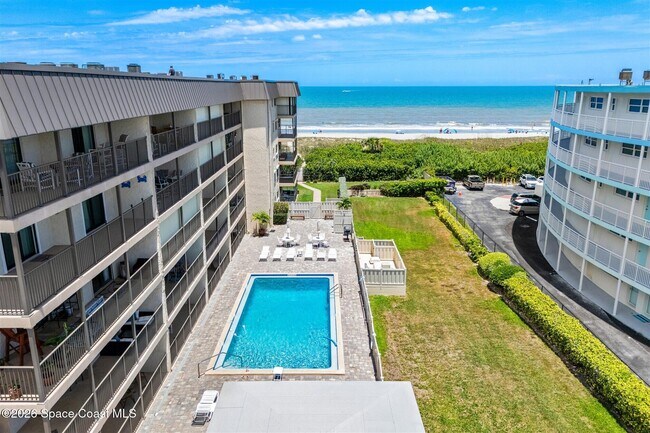 Building Photo - 4100 Ocean Beach Blvd