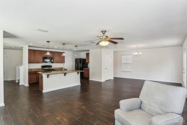 Building Photo - 499 Portside Dr