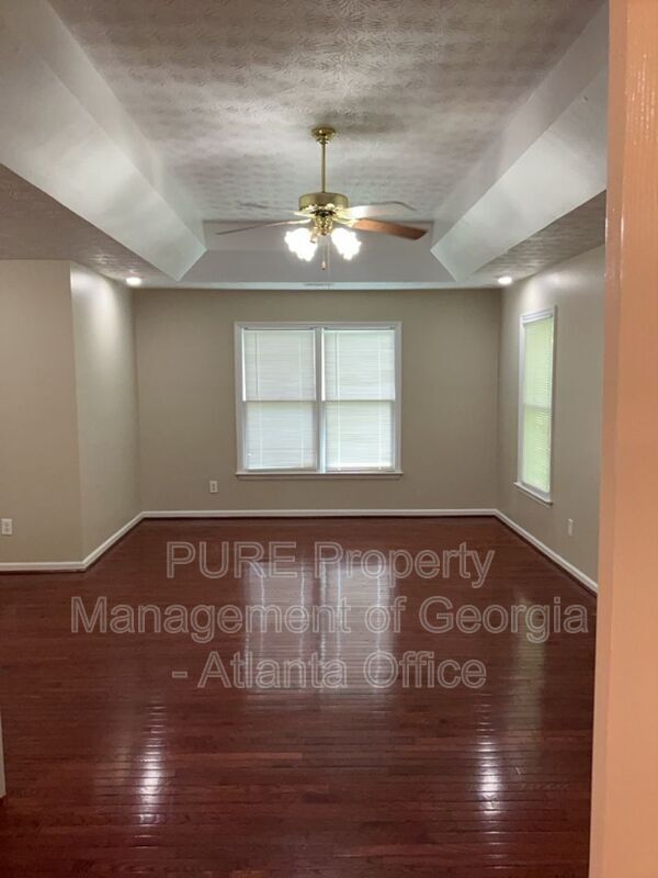 Building Photo - 3213 Southridge