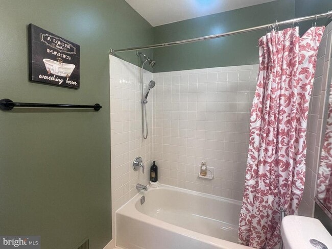 Building Photo - 24 Ginger Ct