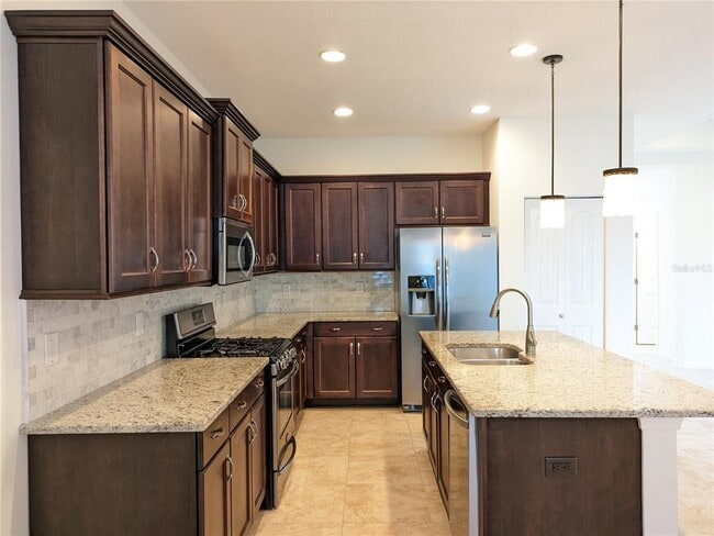 Building Photo - 4716 Silvermoss Dr