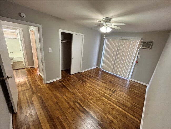 Building Photo - 8807 Timberside Dr