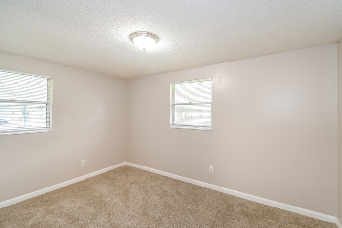 Building Photo - 6019 Verdes Rd