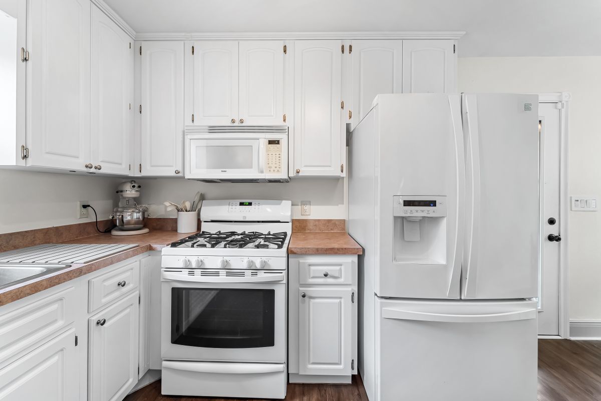 Building Photo - 308 E Ross Ave