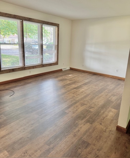 Building Photo - 303 Jacobson Dr