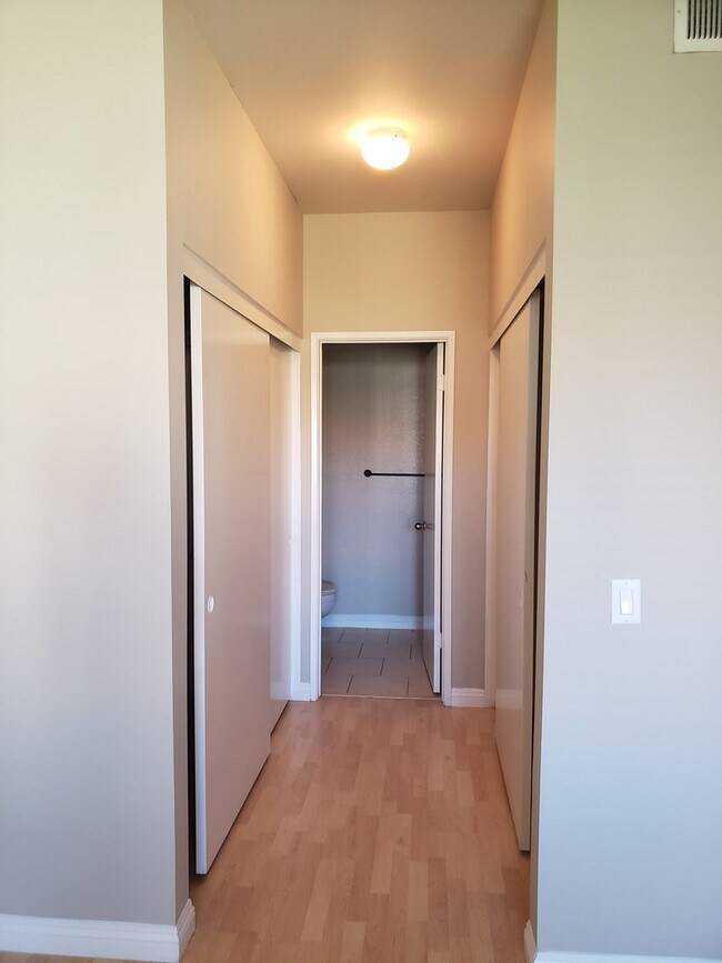 Building Photo - Large 2BD/2BA in Mission Valley - Dual Master Suites! - Open Feel - Quiet, Gated, Central Location!