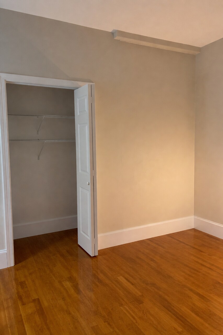 First Bedroom - 91 Walnut St