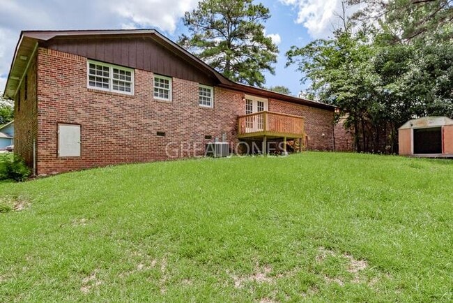 Building Photo - 2858 Walnut Creek Rd