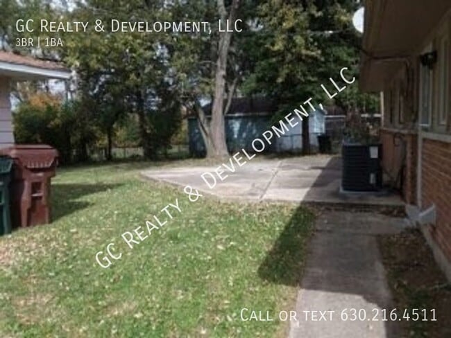 Building Photo - ***PARK FOREST / SINGLE FAMILY HOME  / 3 B...