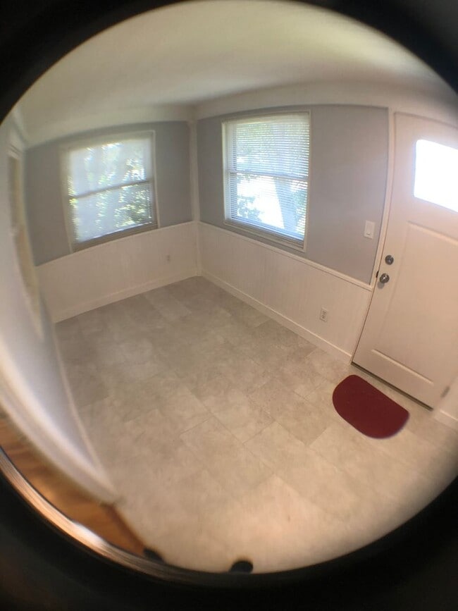 Building Photo - 4130 1st Ave S