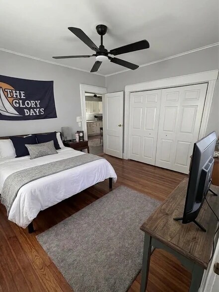 Building Photo - 25 Rosebank Ave