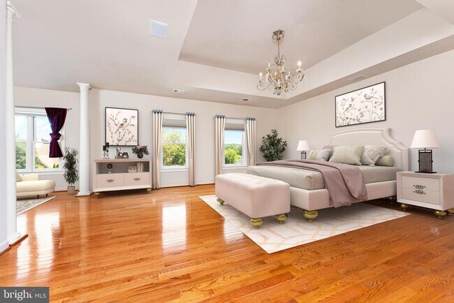 Building Photo - 1445 Mayhurst Blvd