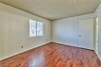 Building Photo - 1616 Burningwood Ln