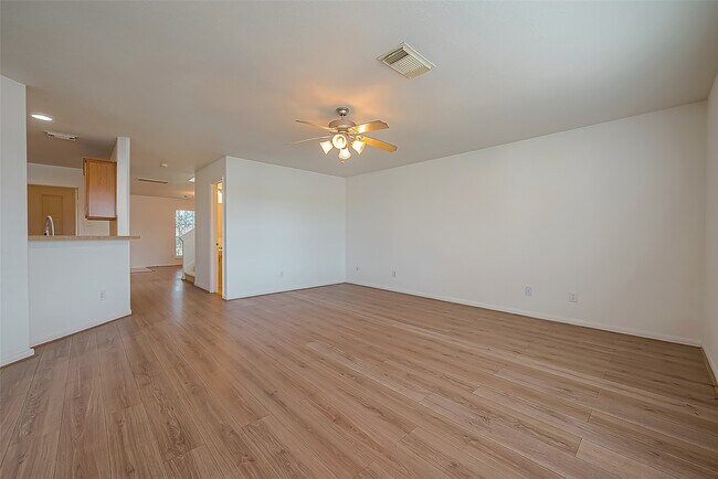 Building Photo - 21527 N Boundary Peak Way