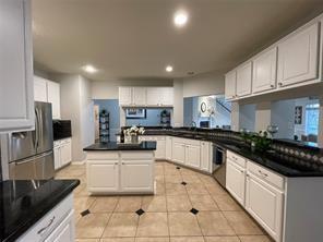 Building Photo - 6522 Portuguese Bend Dr