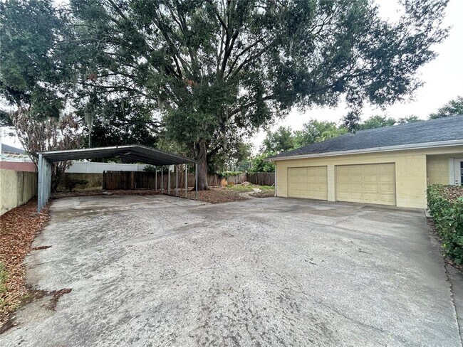 Building Photo - 1241 N Lake Elbert Dr NE