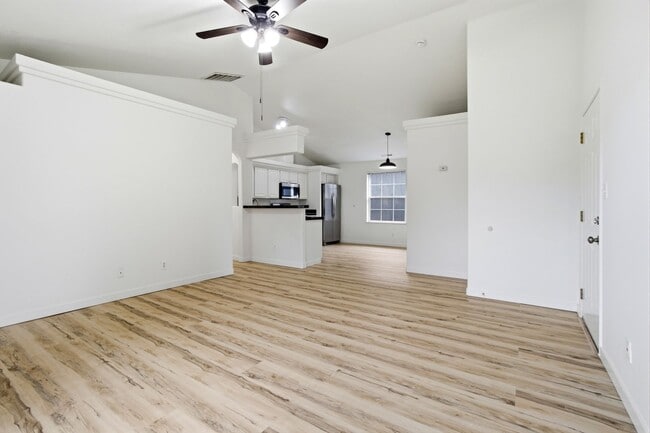 Building Photo - 3 Bedroom Home on a Corner Lot