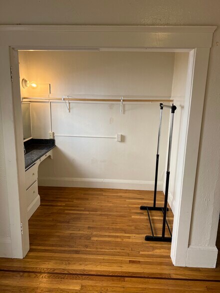 Building Photo - 2125 Hearst Ave