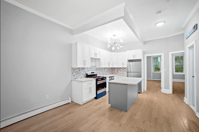 Building Photo - 74 Pilling St